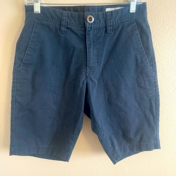 Volcom Mens Navy Blue Chino Walking Style Shorts size‎ 28 - Picture 1 of 4
